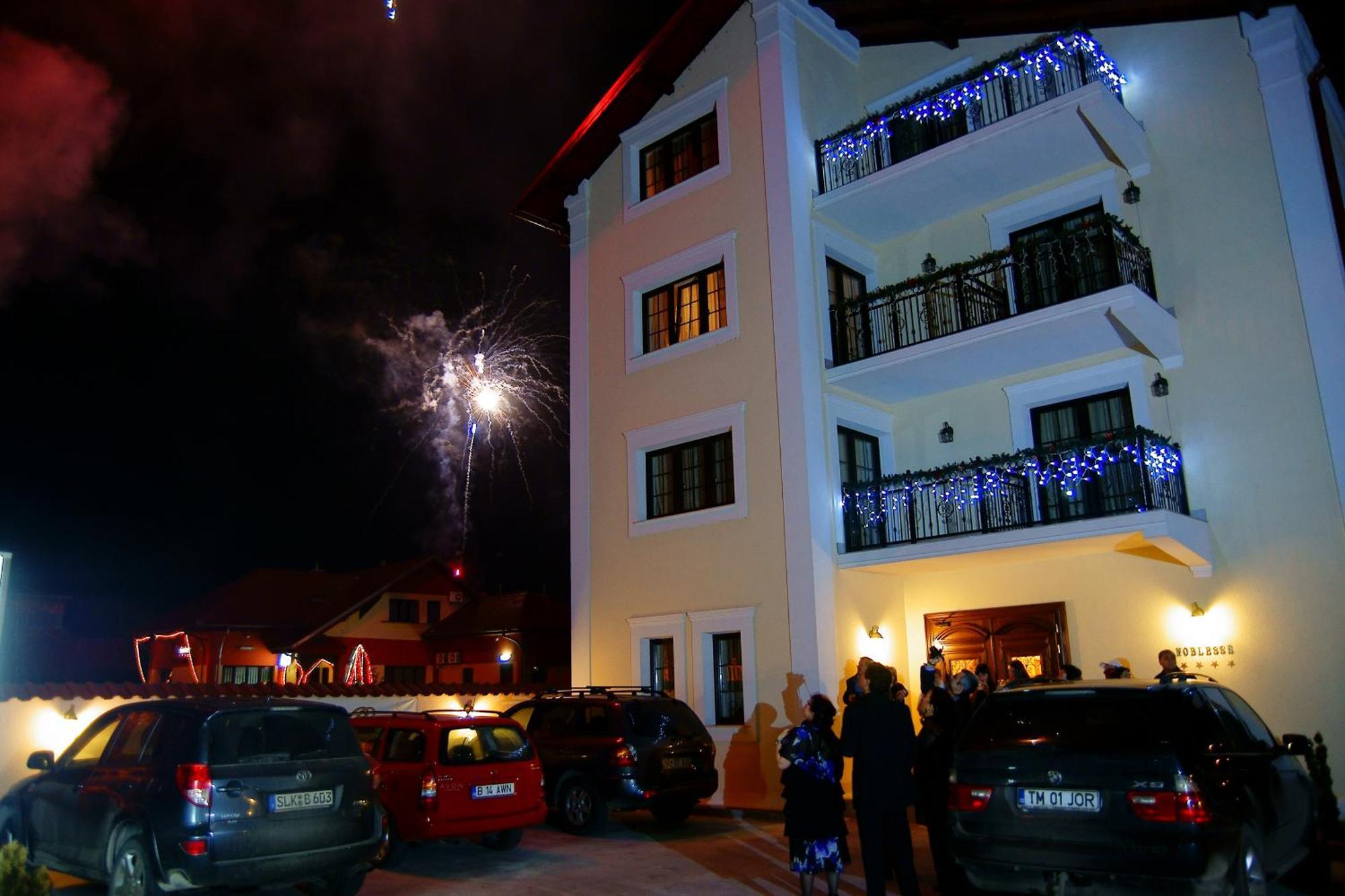 Pension Noblesse Băile Herculane Exterior foto