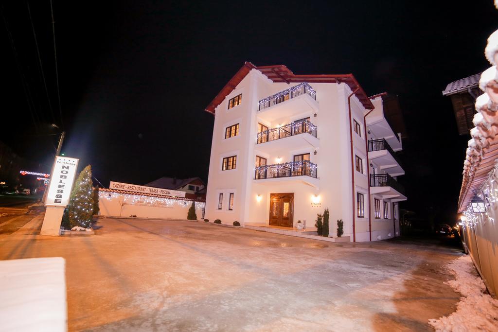 Pension Noblesse Băile Herculane Exterior foto