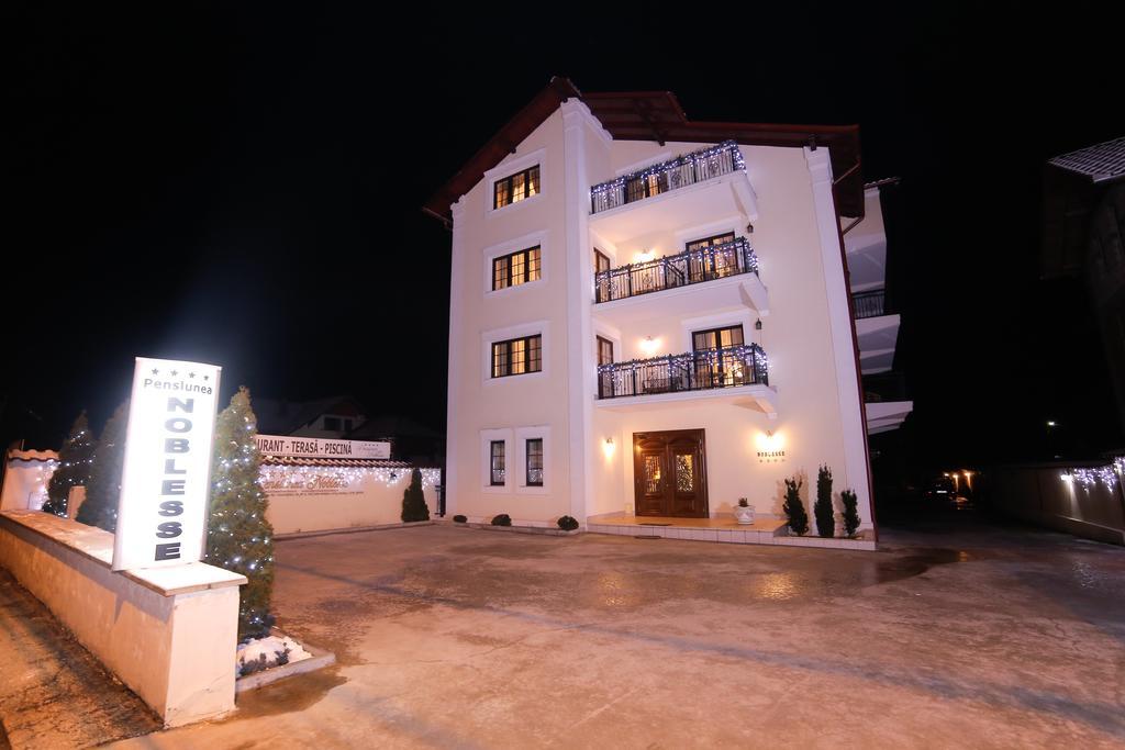 Pension Noblesse Băile Herculane Exterior foto
