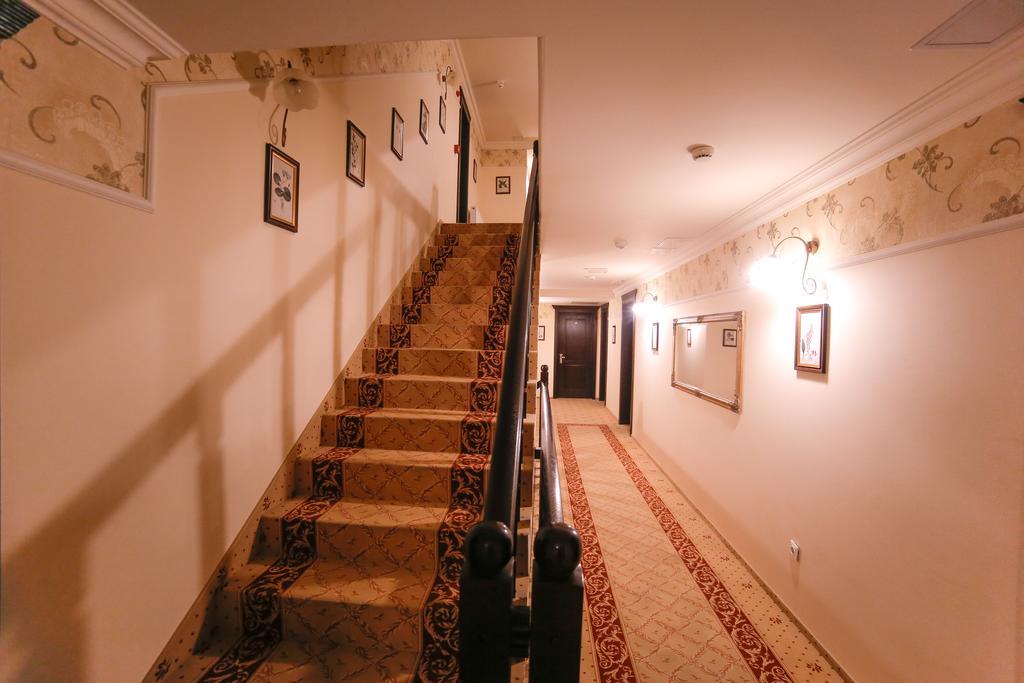 Pension Noblesse Băile Herculane Exterior foto