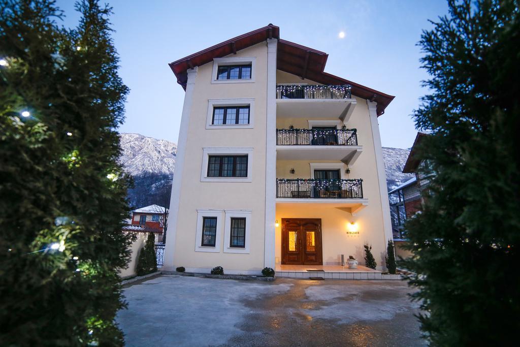 Pension Noblesse Băile Herculane Exterior foto