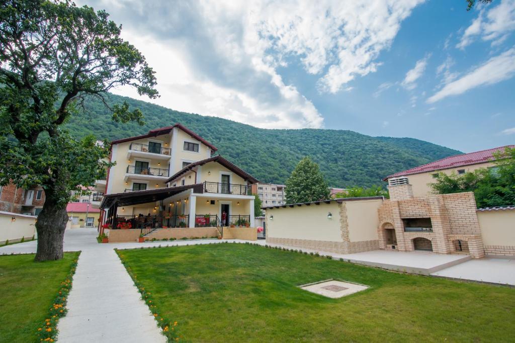 Pension Noblesse Băile Herculane Exterior foto